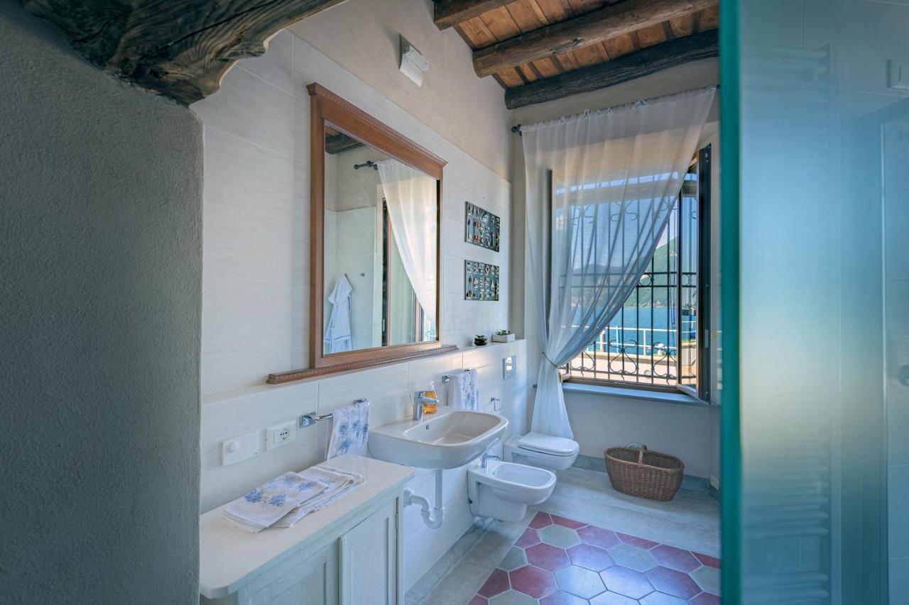 Residenza Di Prestigio In Riva Al Lago Marone Loft Dış mekan fotoğraf