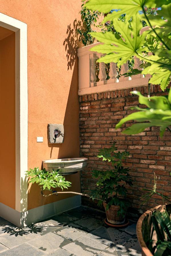 Residenza Di Prestigio In Riva Al Lago Marone Loft Dış mekan fotoğraf